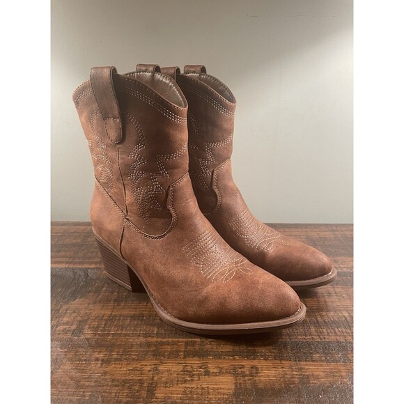 ILV Women’s Western Style Cowboy Boots / Booties - Size 7.5 - Picture 2 of 8